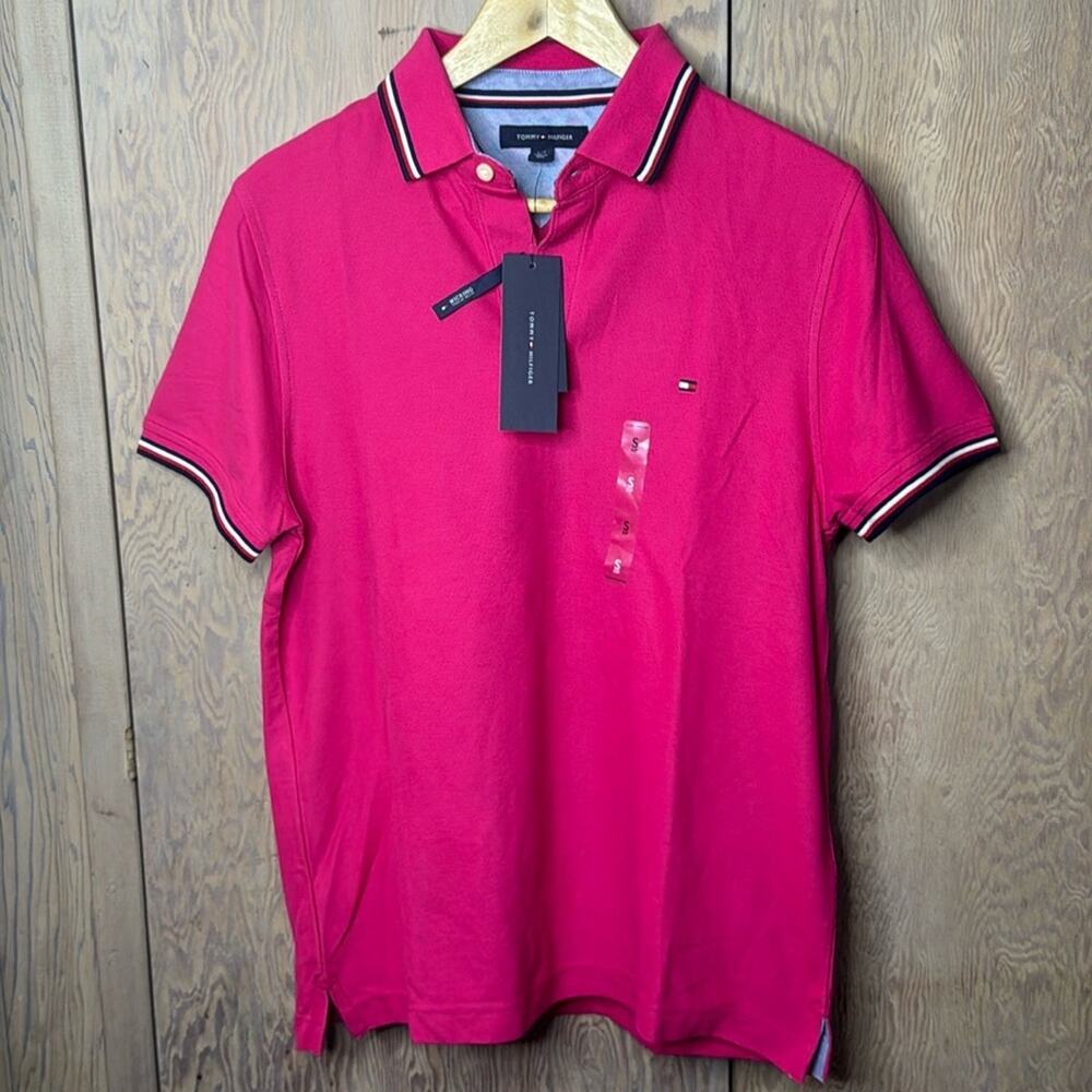 NWT Men’s Tommy Hilfiger Pink With Tommy Hilfiger Logo Polo Shirt Size Small